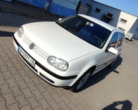 Белый Фольксваген Гольф, объемом двигателя 1.4 л и пробегом 324 тыс. км за 3500 $, фото 1 на Automoto.ua