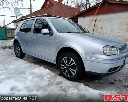 Белый Фольксваген Гольф, объемом двигателя 1.4 л и пробегом 237 тыс. км за 4000 $, фото 1 на Automoto.ua