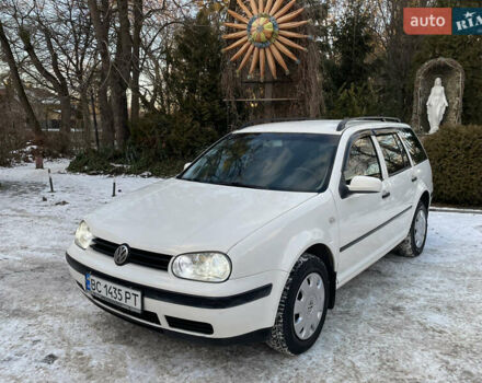 Білий Фольксваген Гольф, об'ємом двигуна 1.6 л та пробігом 284 тис. км за 3600 $, фото 1 на Automoto.ua