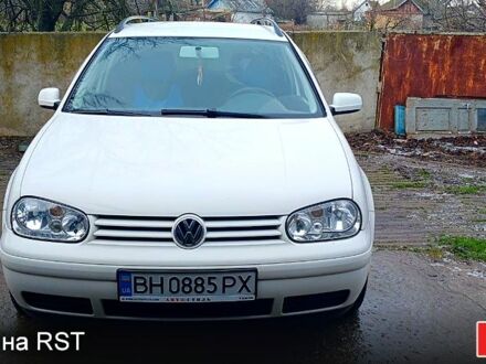 Білий Фольксваген Гольф, об'ємом двигуна 1.6 л та пробігом 270 тис. км за 800 $, фото 1 на Automoto.ua