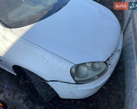 Белый Фольксваген Гольф, объемом двигателя 1.97 л и пробегом 580 тыс. км за 3000 $, фото 1 на Automoto.ua