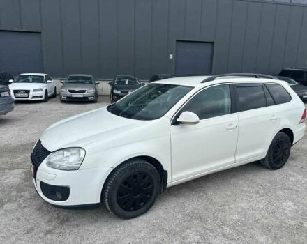 Белый Фольксваген Гольф, объемом двигателя 1.4 л и пробегом 282 тыс. км за 4500 $, фото 1 на Automoto.ua