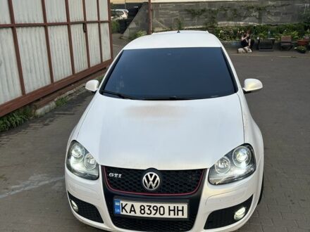 Фольксваген Гольф 2007 в Киеве на Automoto.ua Белый Фольксваген Гольф, объемом двигателя 2 л и пробегом 276 тыс. км за 8500 $, фото 1 на Automoto.ua