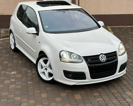 Белый Фольксваген Гольф, объемом двигателя 1.6 л и пробегом 215 тыс. км за 6500 $, фото 1 на Automoto.ua