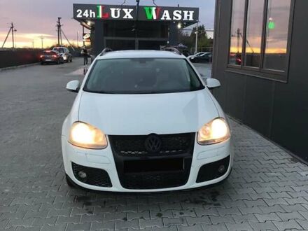 Білий Фольксваген Гольф, об'ємом двигуна 1.39 л та пробігом 260 тис. км за 5400 $, фото 1 на Automoto.ua