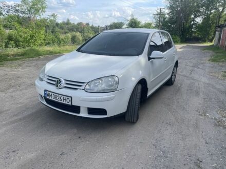 Білий Фольксваген Гольф, об'ємом двигуна 1.6 л та пробігом 278 тис. км за 4899 $, фото 1 на Automoto.ua