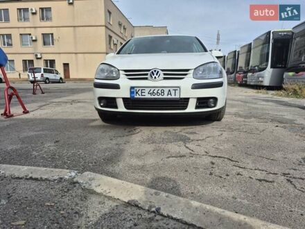 Белый Фольксваген Гольф, объемом двигателя 1.4 л и пробегом 227 тыс. км за 8300 $, фото 1 на Automoto.ua