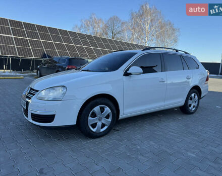 Білий Фольксваген Гольф, об'ємом двигуна 1.9 л та пробігом 315 тис. км за 6100 $, фото 1 на Automoto.ua