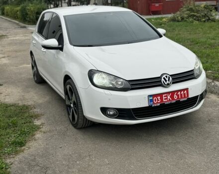 Білий Фольксваген Гольф, об'ємом двигуна 1.8 л та пробігом 250 тис. км за 7900 $, фото 1 на Automoto.ua