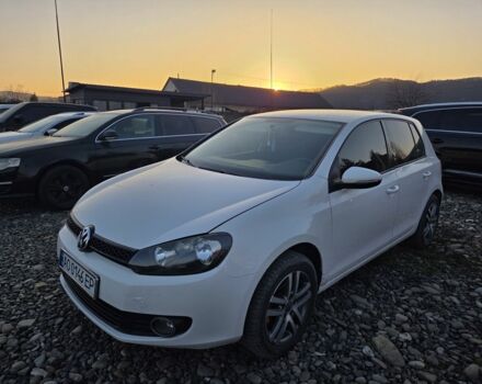 Белый Фольксваген Гольф, объемом двигателя 0 л и пробегом 266 тыс. км за 5800 $, фото 1 на Automoto.ua