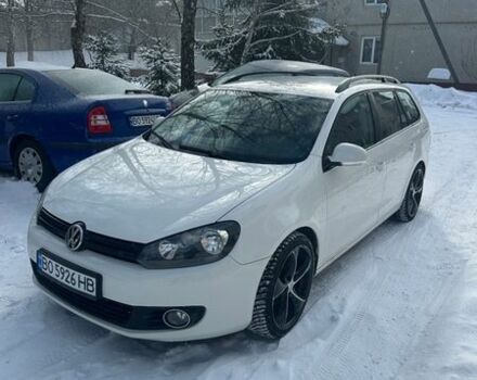 Белый Фольксваген Гольф, объемом двигателя 1.6 л и пробегом 249 тыс. км за 6800 $, фото 1 на Automoto.ua