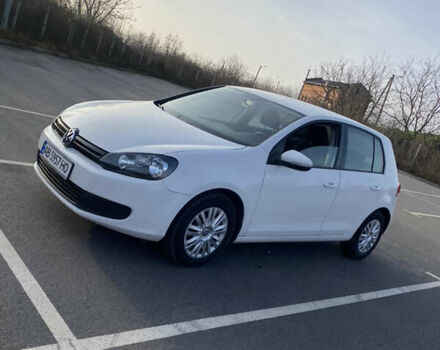 Белый Фольксваген Гольф, объемом двигателя 1.6 л и пробегом 177 тыс. км за 7250 $, фото 1 на Automoto.ua