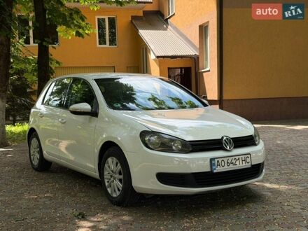 Білий Фольксваген Гольф, об'ємом двигуна 1.4 л та пробігом 231 тис. км за 6500 $, фото 1 на Automoto.ua