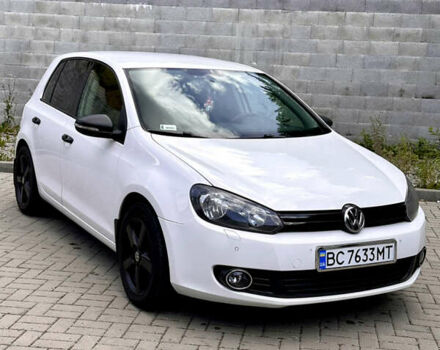 Белый Фольксваген Гольф, объемом двигателя 1.39 л и пробегом 385 тыс. км за 6009 $, фото 1 на Automoto.ua