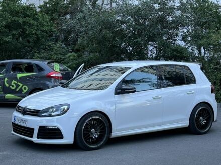 Білий Фольксваген Гольф, об'ємом двигуна 2 л та пробігом 184 тис. км за 14000 $, фото 1 на Automoto.ua