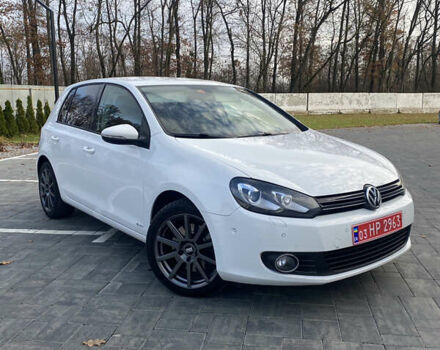 Белый Фольксваген Гольф, объемом двигателя 1.39 л и пробегом 257 тыс. км за 8900 $, фото 1 на Automoto.ua