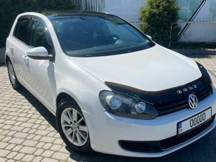 Белый Фольксваген Гольф, объемом двигателя 1.6 л и пробегом 222 тыс. км за 7400 $, фото 1 на Automoto.ua