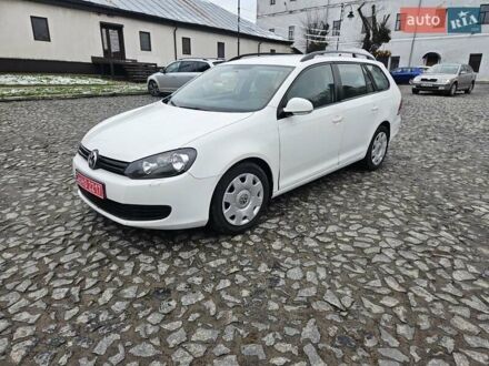 Білий Фольксваген Гольф, об'ємом двигуна 1.6 л та пробігом 240 тис. км за 7399 $, фото 1 на Automoto.ua