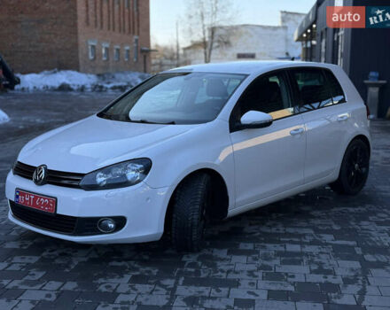 Белый Фольксваген Гольф, объемом двигателя 1.4 л и пробегом 169 тыс. км за 8750 $, фото 1 на Automoto.ua