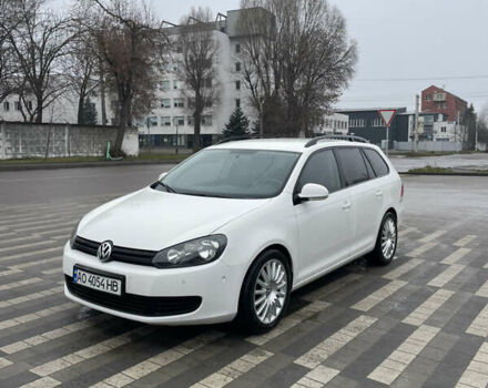 Белый Фольксваген Гольф, объемом двигателя 1.6 л и пробегом 277 тыс. км за 7700 $, фото 1 на Automoto.ua