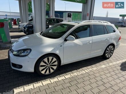 Белый Фольксваген Гольф, объемом двигателя 1.4 л и пробегом 204 тыс. км за 8199 $, фото 1 на Automoto.ua