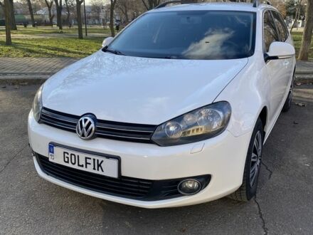 Білий Фольксваген Гольф, об'ємом двигуна 1.6 л та пробігом 381 тис. км за 7000 $, фото 1 на Automoto.ua