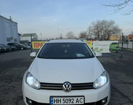 Білий Фольксваген Гольф, об'ємом двигуна 1.39 л та пробігом 238 тис. км за 7500 $, фото 1 на Automoto.ua