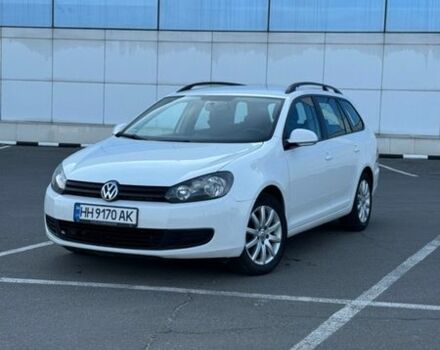 Белый Фольксваген Гольф, объемом двигателя 1.6 л и пробегом 283 тыс. км за 7800 $, фото 1 на Automoto.ua