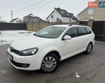 Белый Фольксваген Гольф, объемом двигателя 1.6 л и пробегом 180 тыс. км за 7700 $, фото 1 на Automoto.ua