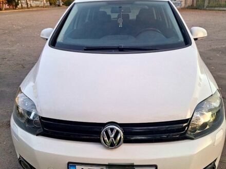 Білий Фольксваген Гольф, об'ємом двигуна 1.6 л та пробігом 16600 тис. км за 9300 $, фото 1 на Automoto.ua