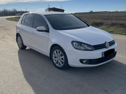 Білий Фольксваген Гольф, об'ємом двигуна 1.6 л та пробігом 175 тис. км за 10000 $, фото 1 на Automoto.ua