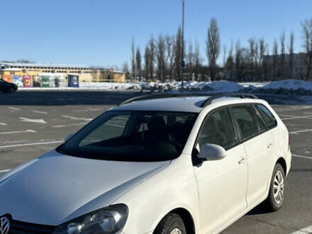 Белый Фольксваген Гольф, объемом двигателя 1.6 л и пробегом 286 тыс. км за 6500 $, фото 1 на Automoto.ua