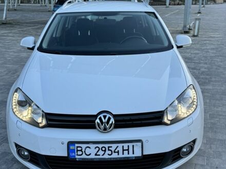 Белый Фольксваген Гольф, объемом двигателя 1.4 л и пробегом 130 тыс. км за 7800 $, фото 1 на Automoto.ua