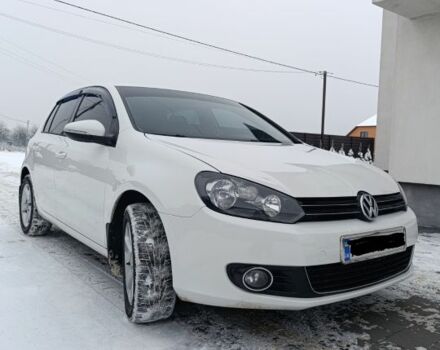 Белый Фольксваген Гольф, объемом двигателя 2 л и пробегом 284 тыс. км за 10299 $, фото 1 на Automoto.ua