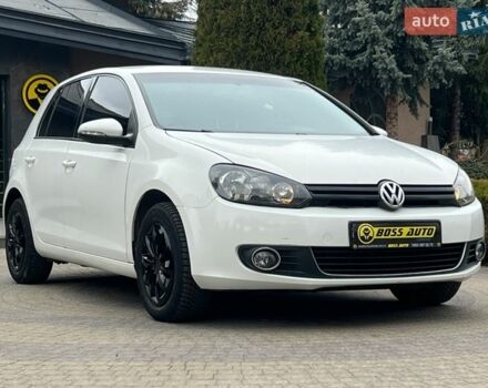 Білий Фольксваген Гольф, об'ємом двигуна 1.39 л та пробігом 180 тис. км за 8900 $, фото 1 на Automoto.ua