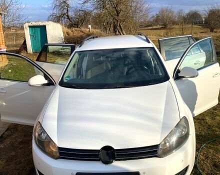 Білий Фольксваген Гольф, об'ємом двигуна 1.6 л та пробігом 300 тис. км за 6800 $, фото 1 на Automoto.ua