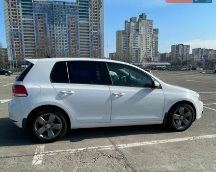 Білий Фольксваген Гольф, об'ємом двигуна 1.6 л та пробігом 249 тис. км за 8800 $, фото 1 на Automoto.ua