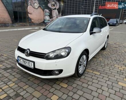 Белый Фольксваген Гольф, объемом двигателя 1.6 л и пробегом 256 тыс. км за 7150 $, фото 1 на Automoto.ua