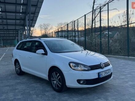Белый Фольксваген Гольф, объемом двигателя 1.39 л и пробегом 120 тыс. км за 8500 $, фото 1 на Automoto.ua
