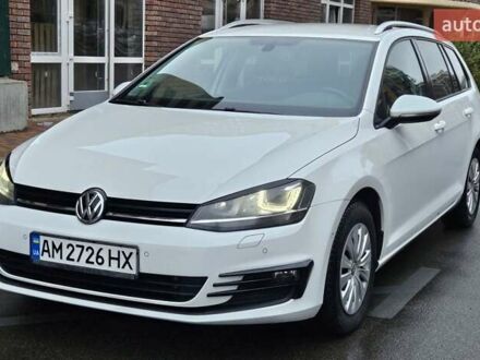 Білий Фольксваген Гольф, об'ємом двигуна 1.6 л та пробігом 214 тис. км за 10800 $, фото 1 на Automoto.ua