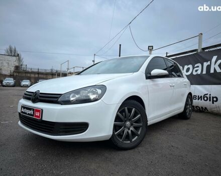 Білий Фольксваген Гольф, об'ємом двигуна 2.5 л та пробігом 234 тис. км за 7500 $, фото 1 на Automoto.ua