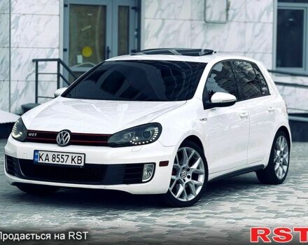 Білий Фольксваген Гольф, об'ємом двигуна 2 л та пробігом 210 тис. км за 9999 $, фото 1 на Automoto.ua