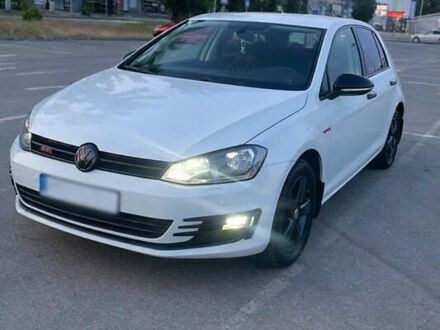 Білий Фольксваген Гольф, об'ємом двигуна 1.4 л та пробігом 179 тис. км за 9000 $, фото 1 на Automoto.ua