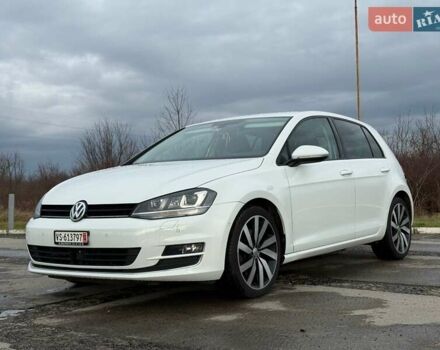 Белый Фольксваген Гольф, объемом двигателя 1.4 л и пробегом 144 тыс. км за 11800 $, фото 1 на Automoto.ua