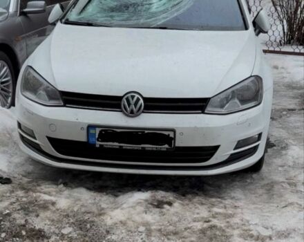 Белый Фольксваген Гольф, объемом двигателя 0 л и пробегом 140 тыс. км за 9000 $, фото 1 на Automoto.ua