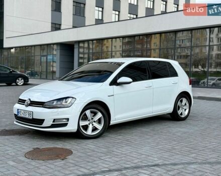 Белый Фольксваген Гольф, объемом двигателя 1.6 л и пробегом 190 тыс. км за 11500 $, фото 1 на Automoto.ua
