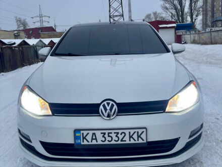 Белый Фольксваген Гольф, объемом двигателя 1.8 л и пробегом 160 тыс. км за 11500 $, фото 1 на Automoto.ua