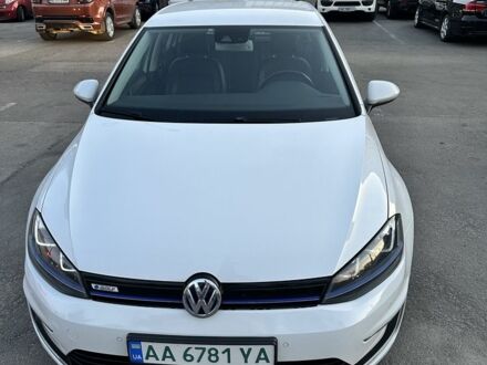 Фольксваген Гольф 2014 у Дніпро (Дніпропетровську) на Automoto.ua Білий Фольксваген Гольф, об'ємом двигуна 0 л та пробігом 99 тис. км за 10300 $, фото 1 на Automoto.ua
