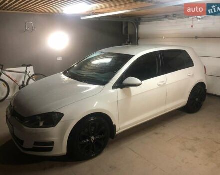 Белый Фольксваген Гольф, объемом двигателя 1.4 л и пробегом 180 тыс. км за 10000 $, фото 1 на Automoto.ua