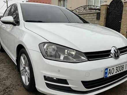 Белый Фольксваген Гольф, объемом двигателя 1.6 л и пробегом 281 тыс. км за 10200 $, фото 1 на Automoto.ua
